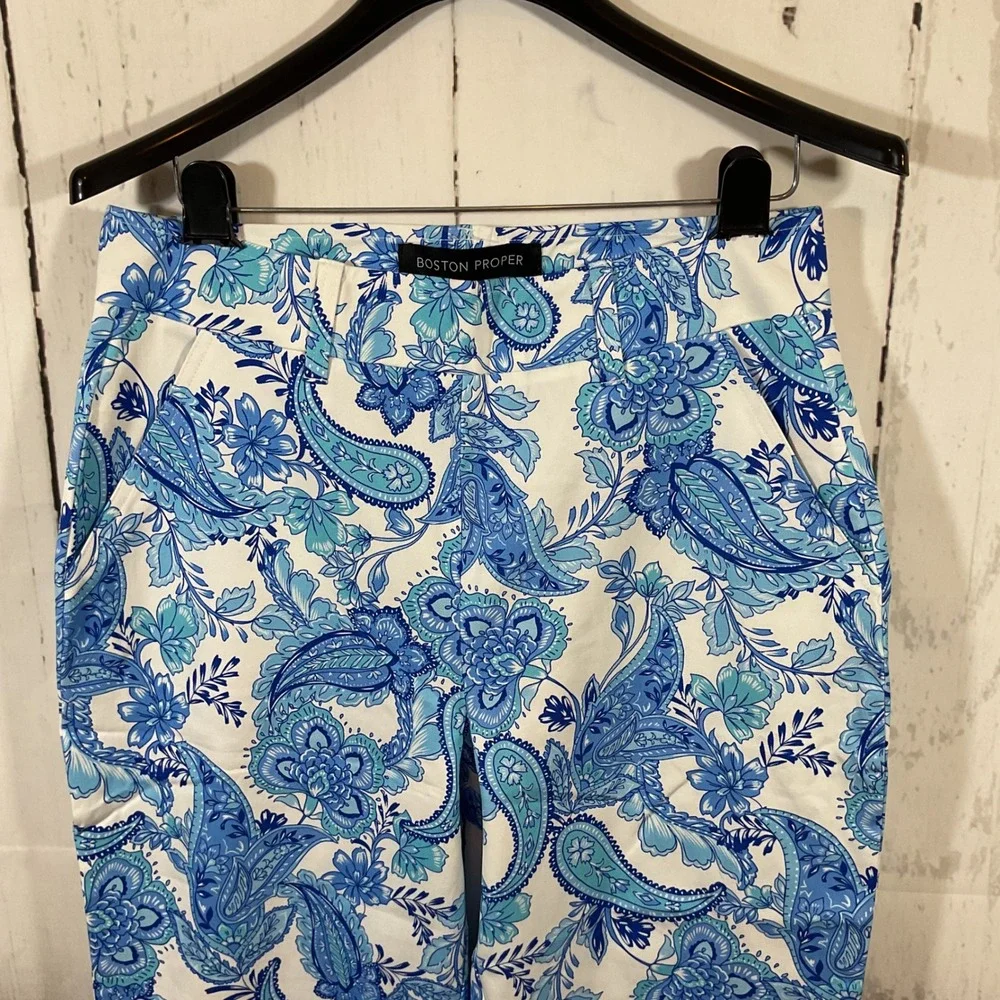 Boston Proper Pants Women's 12 Blue Paisley Floral Print‎ Stretch Cropped Chic